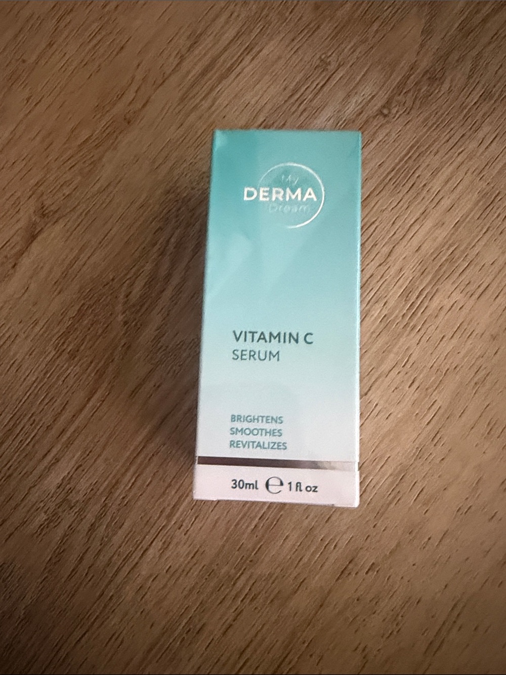 Vitamin C Serum — Turquoise/White Brightening Face Serum